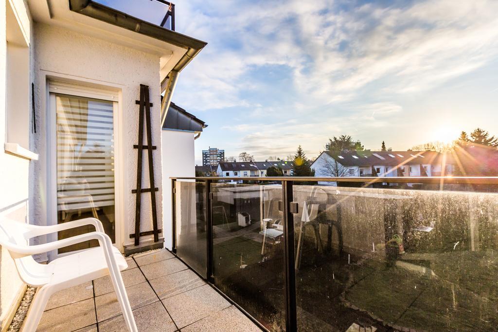 Ferienwohnung Koeln Stammheim Colónia Quarto foto